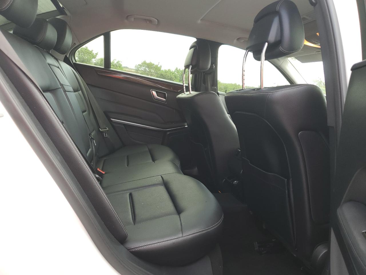 2014 Mercedes-Benz E 350 VIN: WDDHF5KB2EA849826 Lot: 63632875