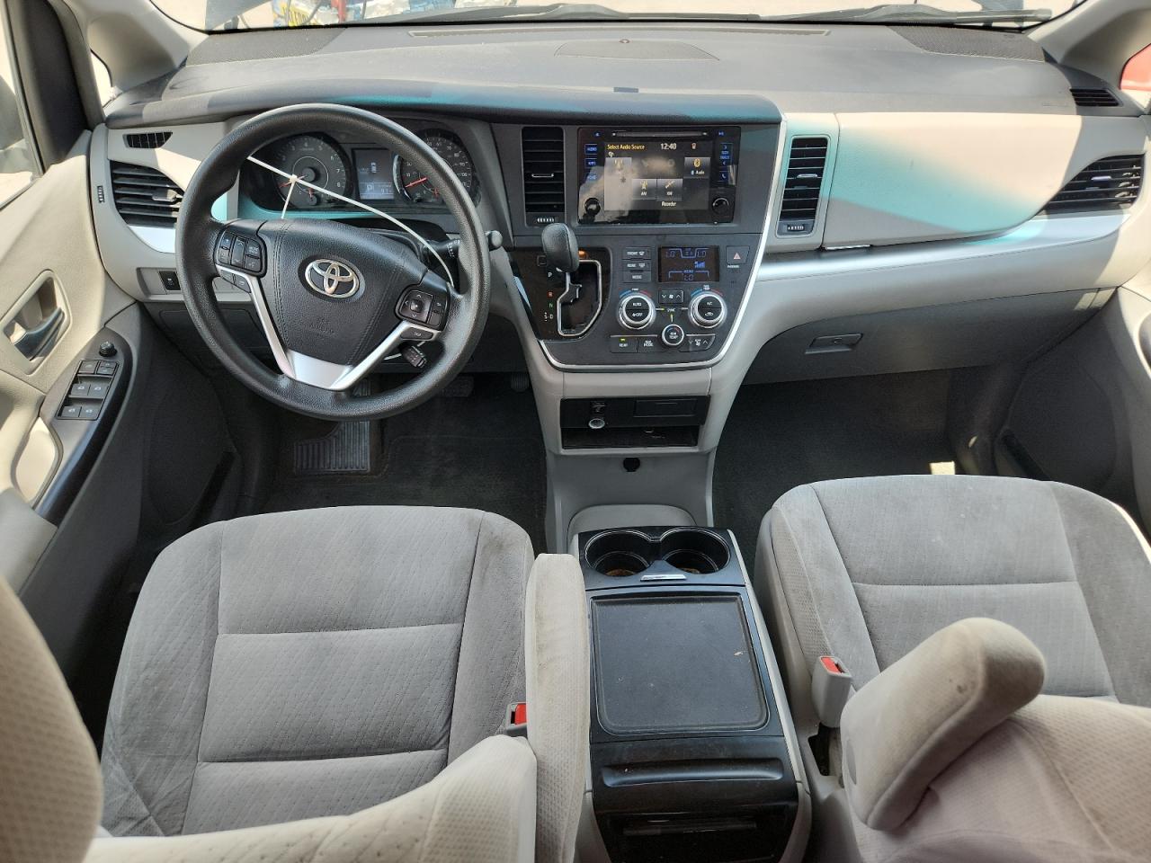 2015 Toyota Sienna Le VIN: 5TDKK3DC2FS620105 Lot: 65644075