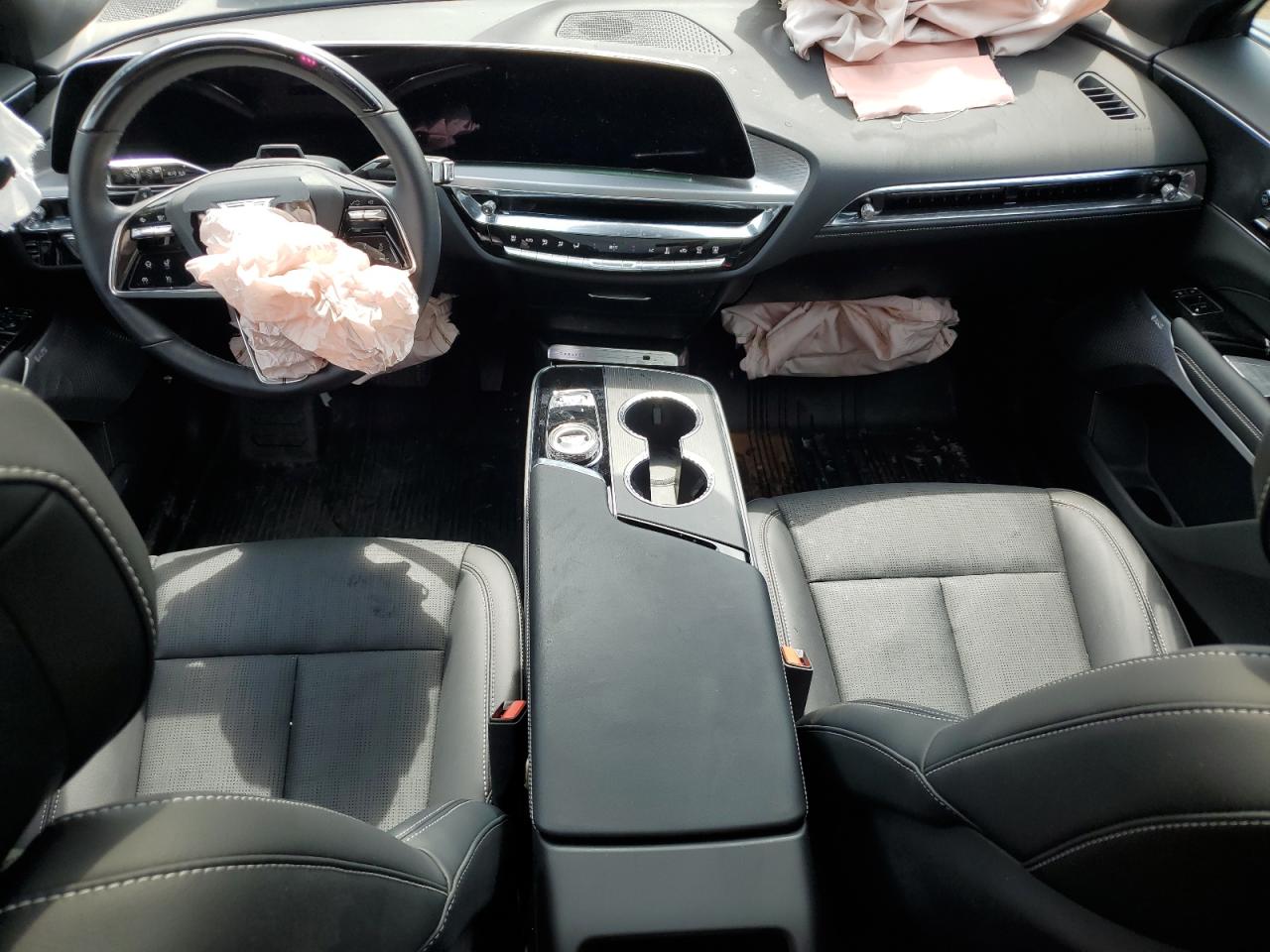 2025 Cadillac Lyriq Luxury VIN: 1GYKPTRLXSZ301547 Lot: 63224695