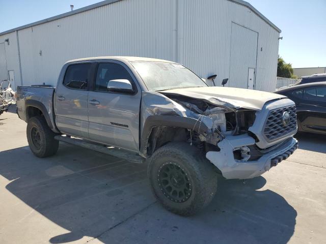  TOYOTA TACOMA 2021 Серый