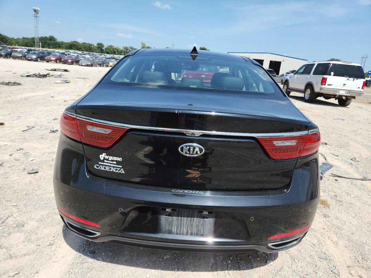 2017 Kia Cadenza Premium VIN: KNALC4J16H5069516 Lot: 65449815