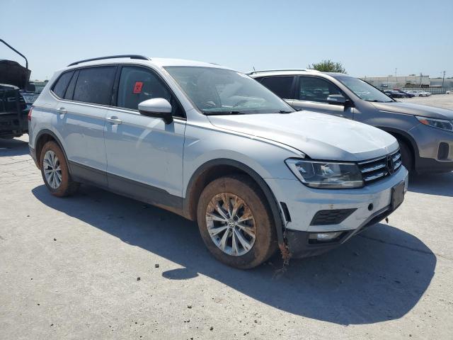 VOLKSWAGEN TIGUAN 2018 Белы