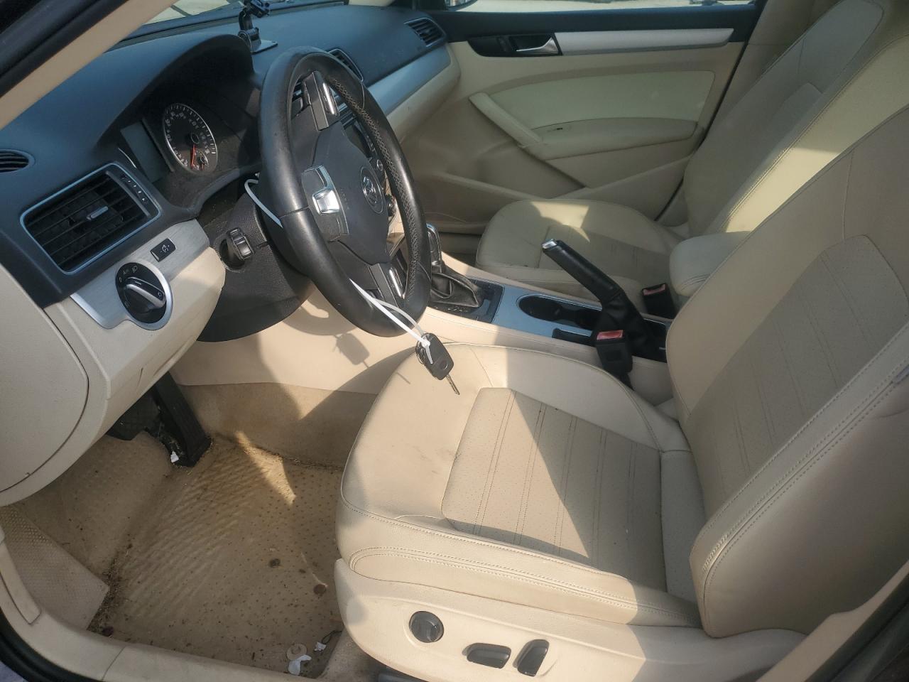 2013 Volkswagen Passat Se VIN: 1VWBM7A32DC031282 Lot: 64219315