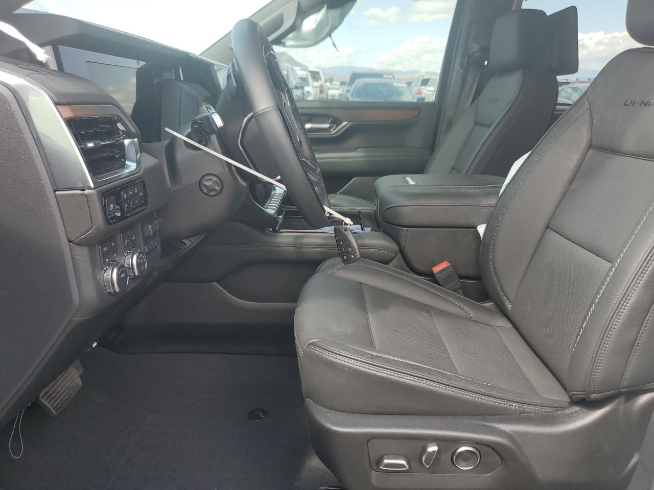 2025 GMC Yukon Xl Denali VIN: 1GKS2JRL1SR210888 Lot: 65169335