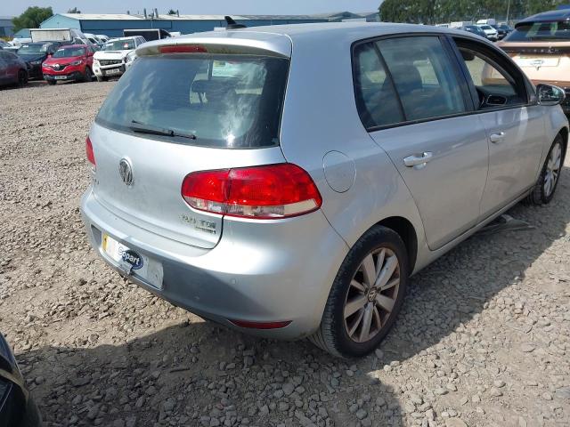 2010 VOLKSWAGEN GOLF MATCH