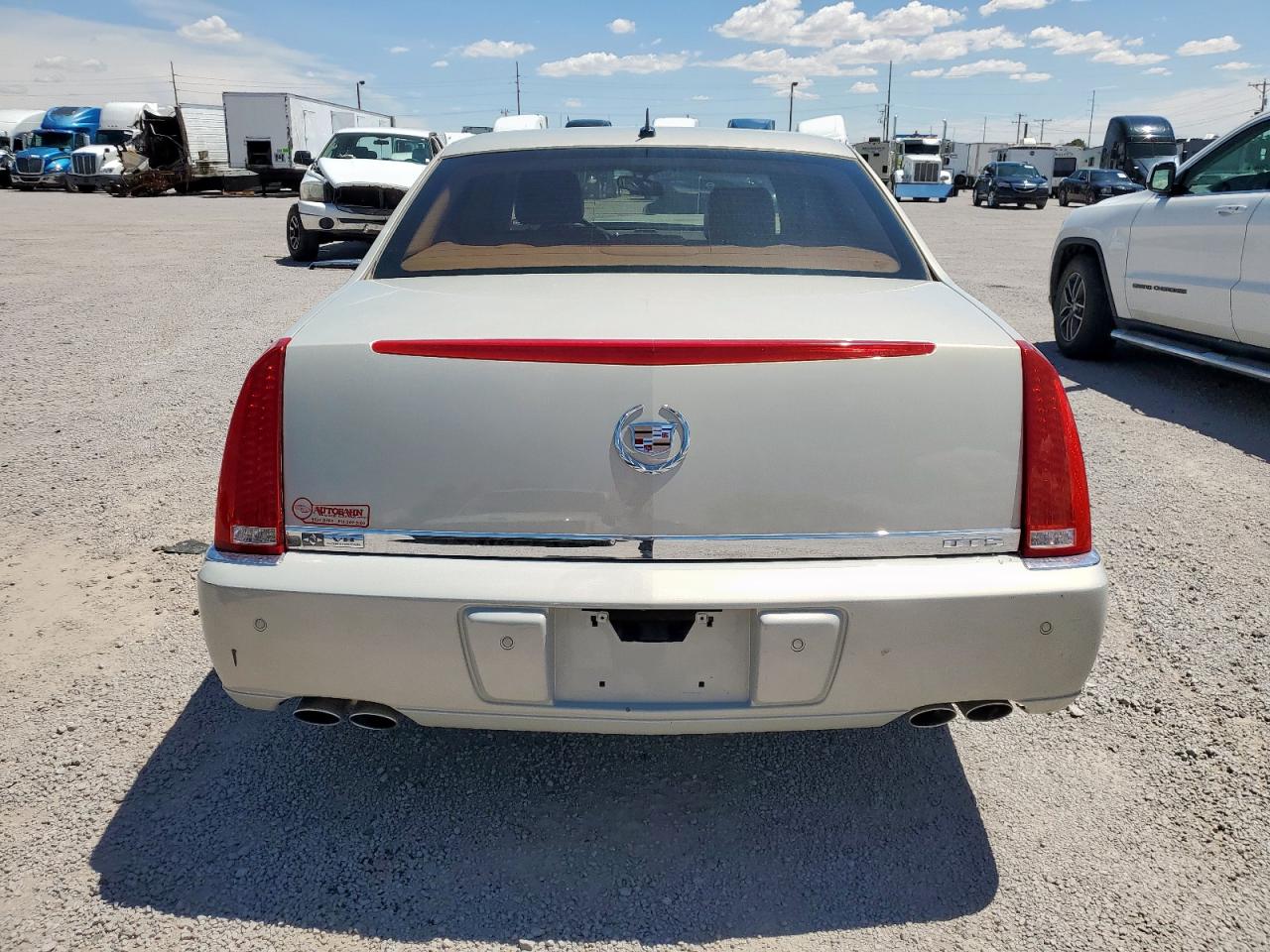 1g6kd57y17u229704 1G6KD57Y17U229704 2007 Cadillac Dts