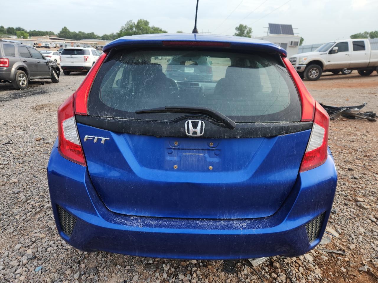 2017 Honda Fit Lx VIN: 3HGGK5H57HM705622 Lot: 65412165