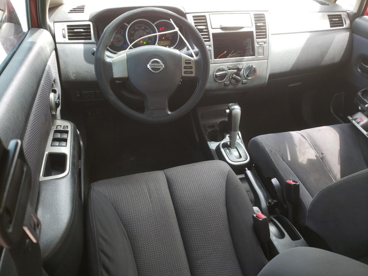 2009 Nissan Versa S VIN: 3N1BC11E69L492195 Lot: 63923615