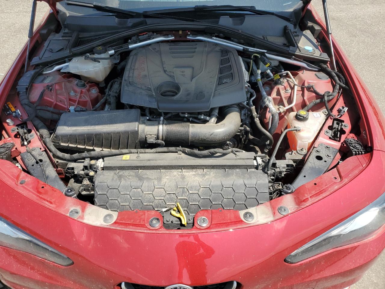 zarfaecn4j7565880 ZARFAECN4J7565880 2018 Alfa Romeo Giulia Ti