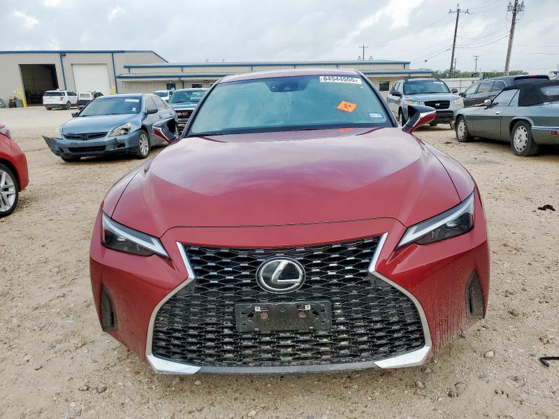  LEXUS IS 2024 Красный