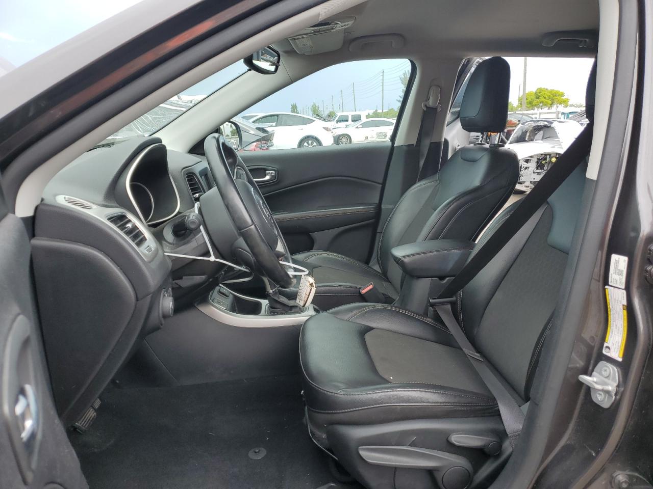 2019 Jeep Compass Latitude VIN: 3C4NJCBB0KT851269 Lot: 64493015