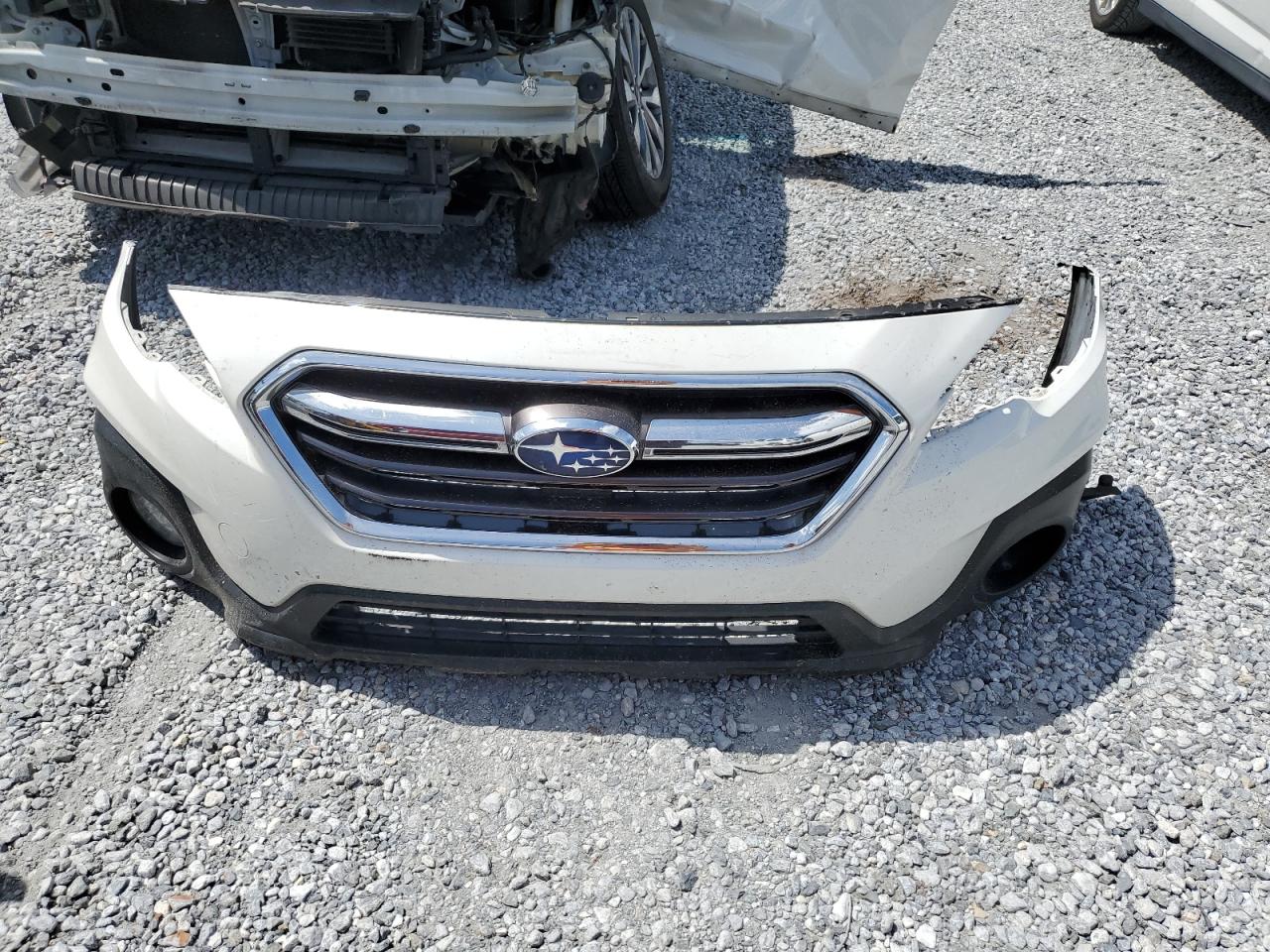 2018 Subaru Outback Touring VIN: 4S4BSETC1J3342607 Lot: 63778805