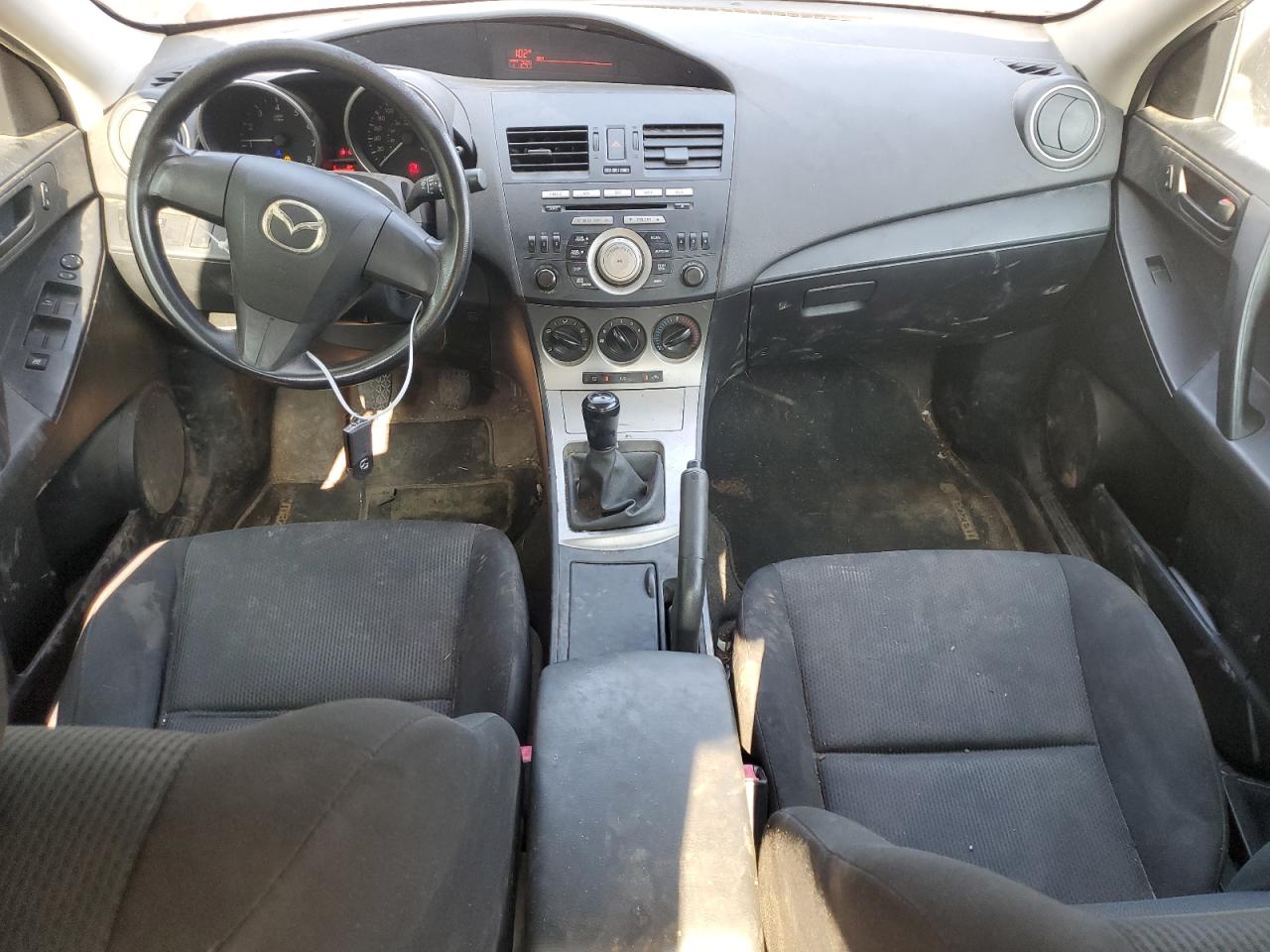 2011 Mazda 3 I VIN: JM1BL1UF8B1468897 Lot: 64732985