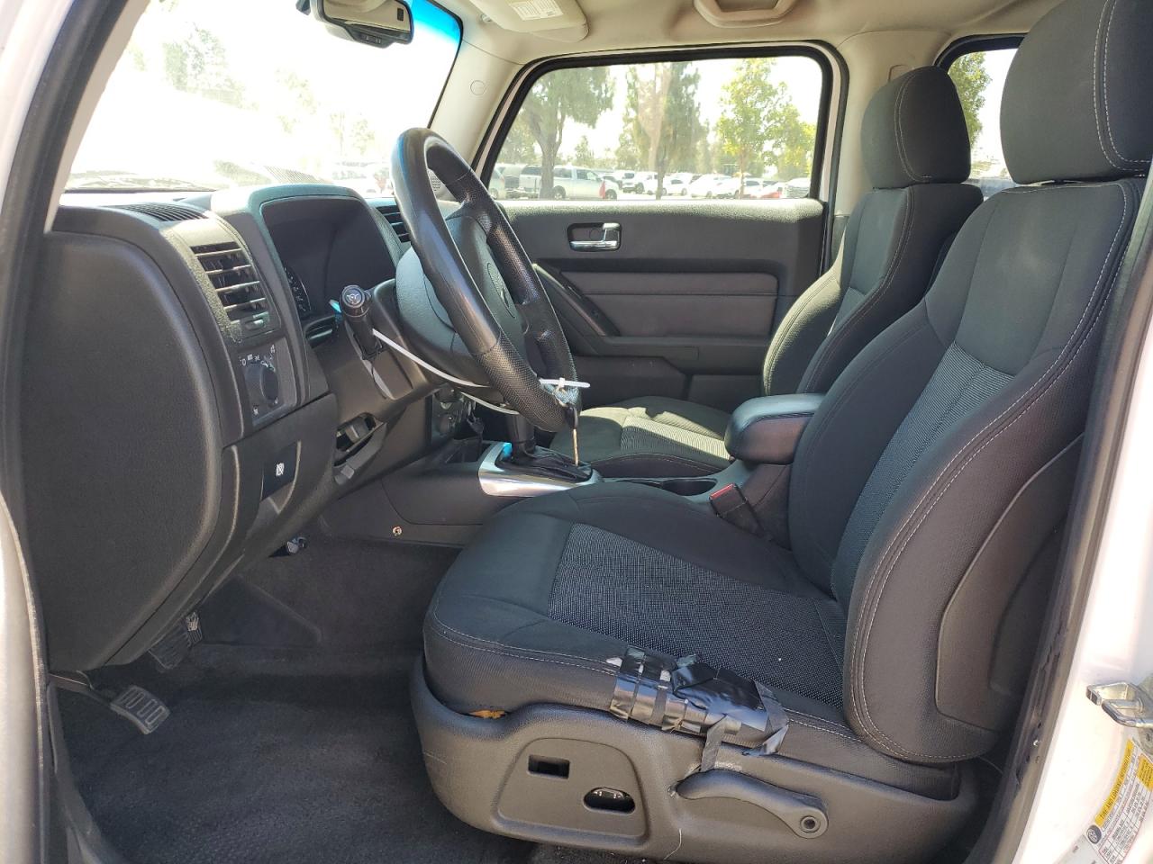 2009 Hummer H3 VIN: 5GTEN13E298141079 Lot: 63279945