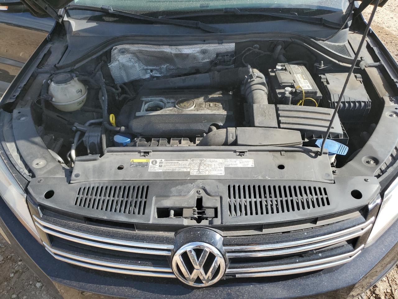 2017 Volkswagen Tiguan S VIN: WVGAV7AX5HK048468 Lot: 65586675