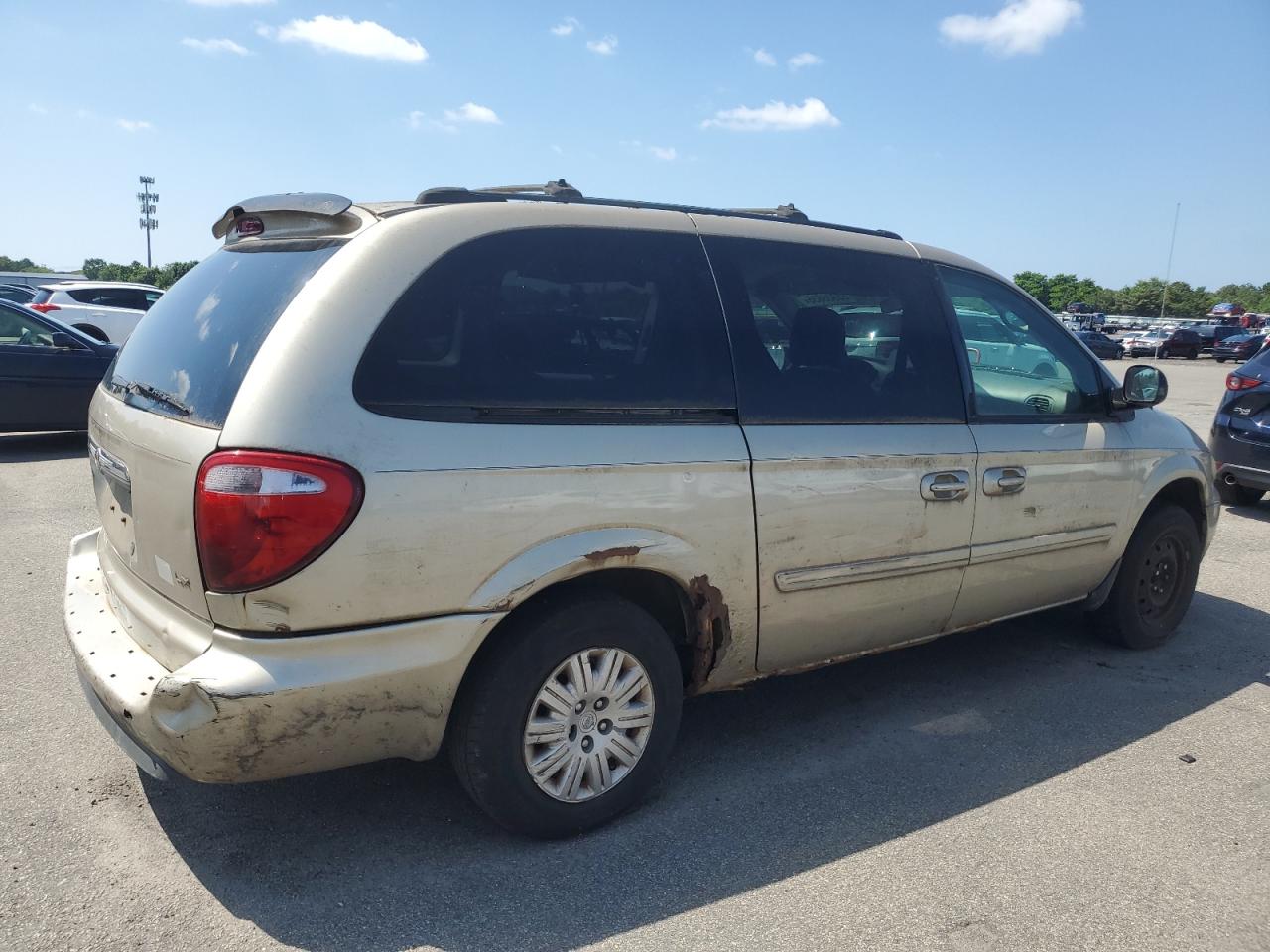 2009 Chrysler Town & Country Lx beige null gas 2A4GP44R66R693045 photo #4