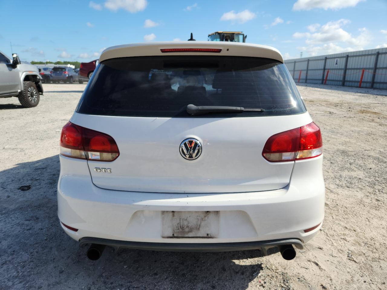 2011 Volkswagen Gti VIN: WVWGV7AJ5BW268624 Lot: 63828695