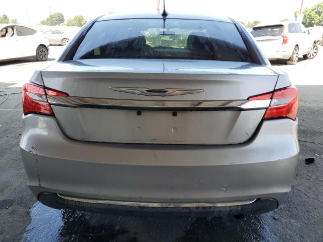  CHRYSLER 200 2013 Srebrny