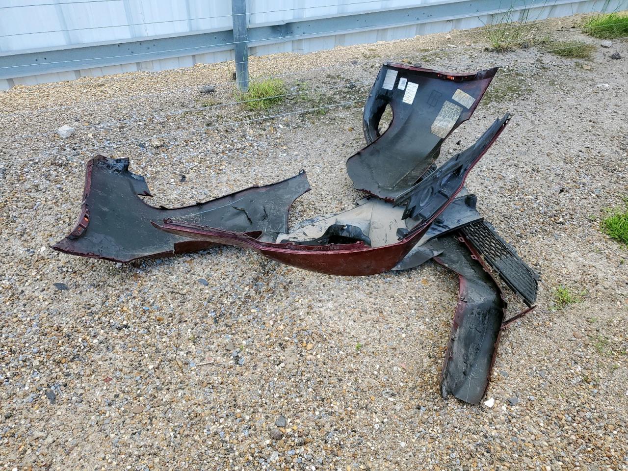 2015 Chrysler 300 Limited VIN: 2C3CCAAG4FH904450 Lot: 63690915