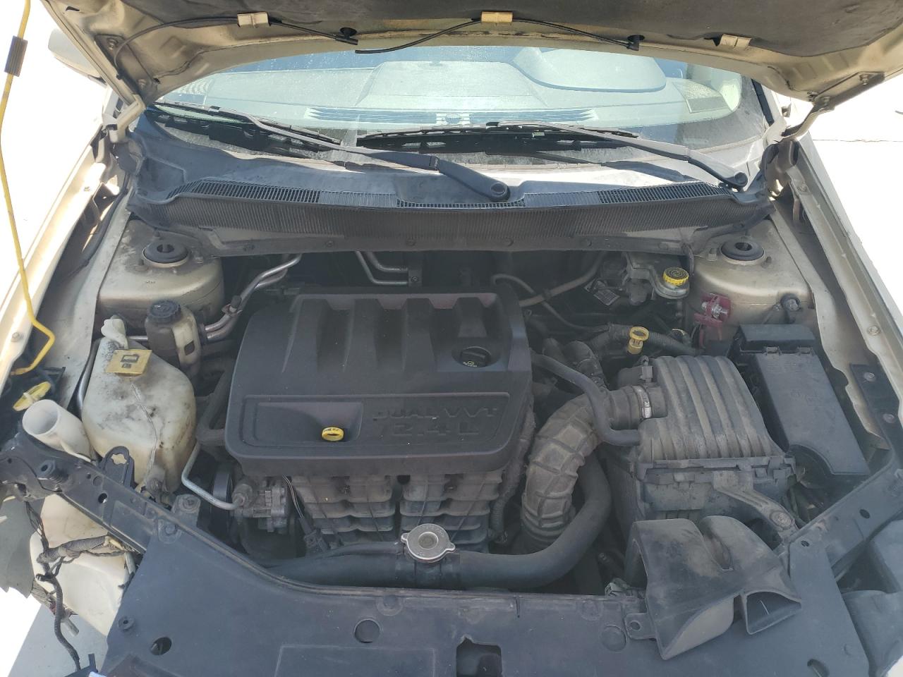 2010 Dodge Avenger R/T VIN: 1B3CC5FB8AN144041 Lot: 63143465