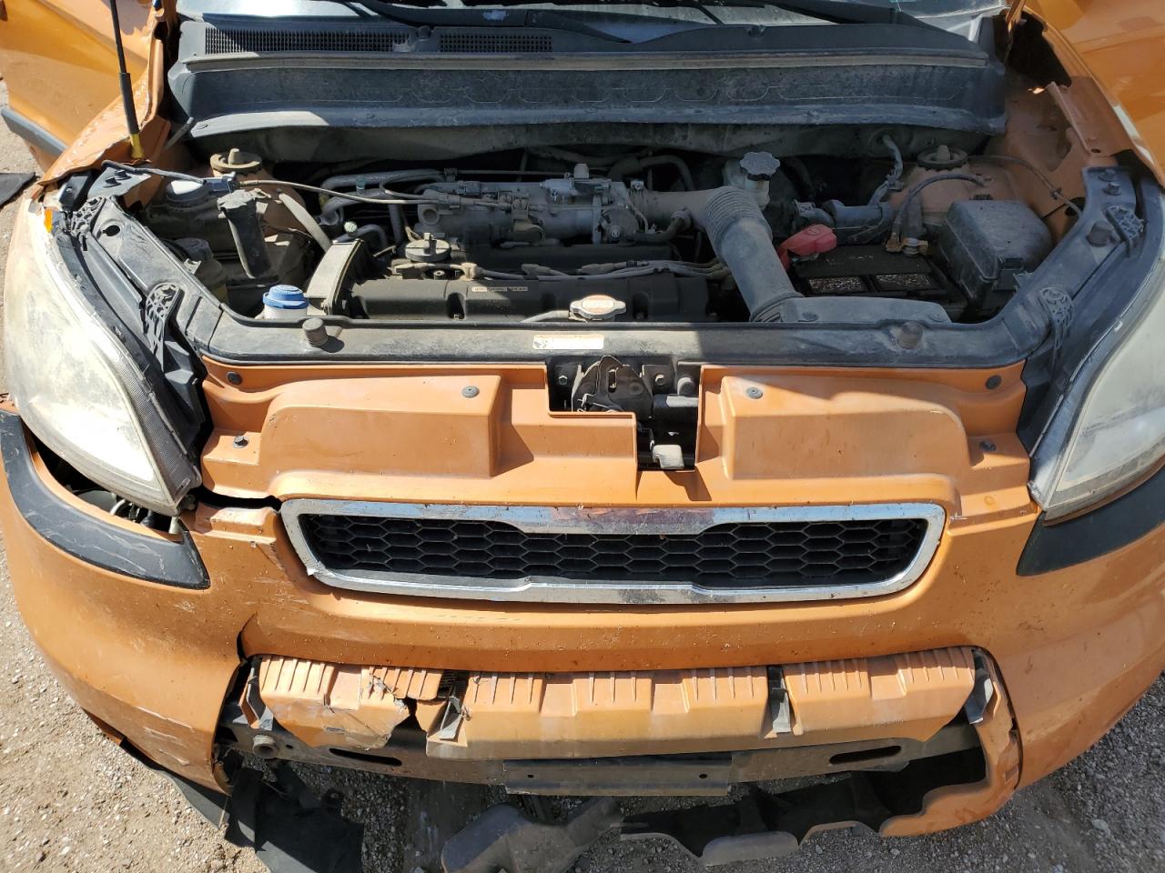 2011 Kia Soul + VIN: KNDJT2A21B7271697 Lot: 64107915
