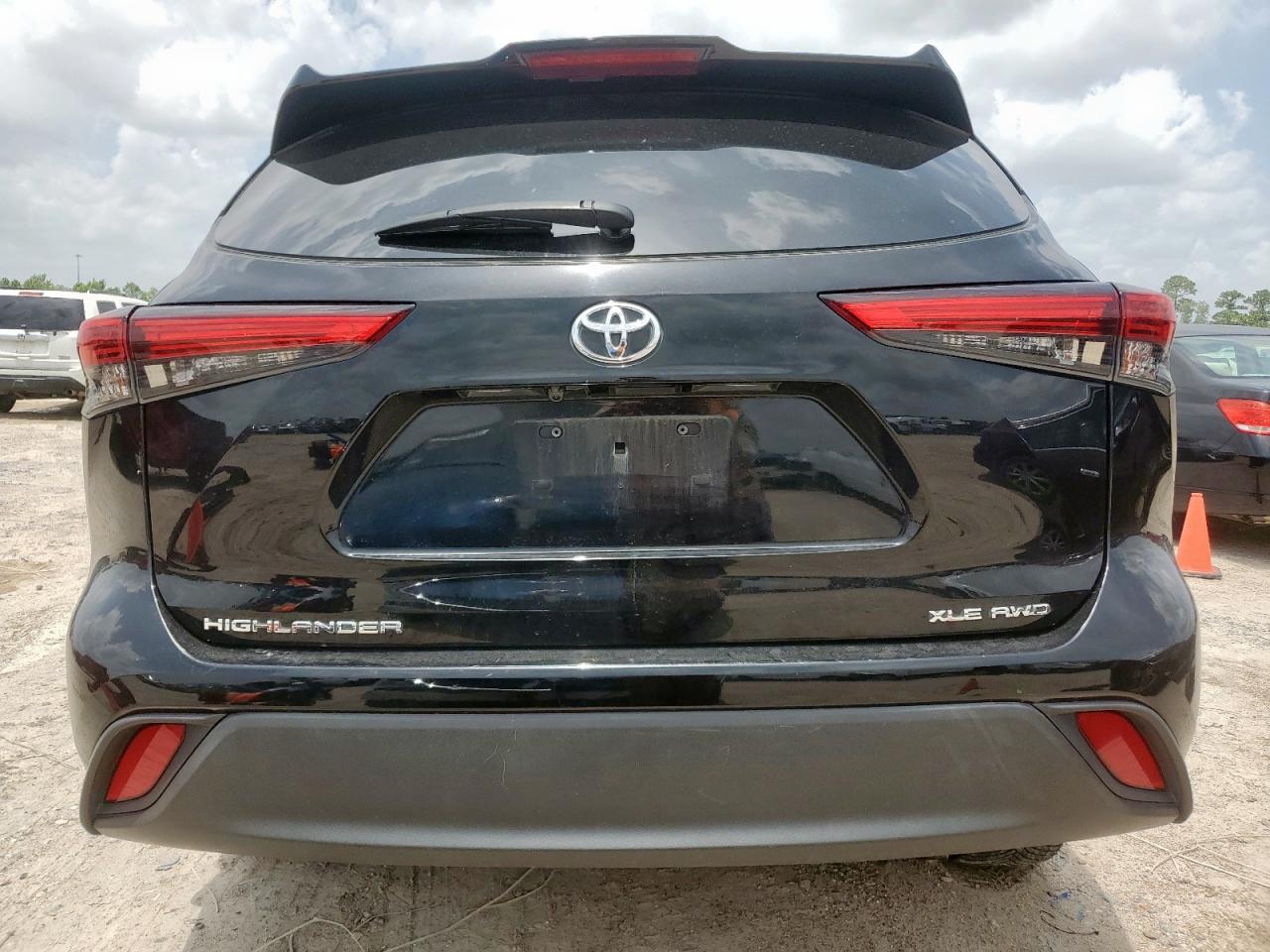 2021 Toyota Highlander Xle VIN: 5TDGZRBH8MS152008 Lot: 64686825