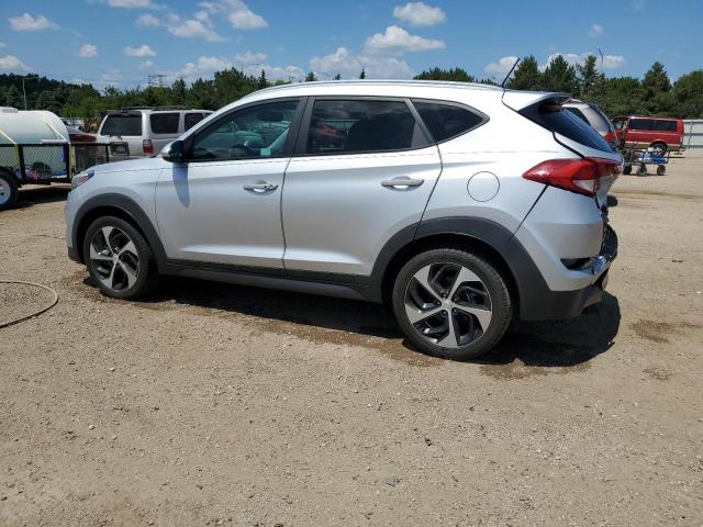  HYUNDAI TUCSON 2016 Серебристый