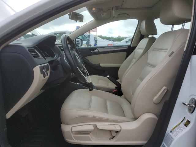  VOLKSWAGEN JETTA 2017 White