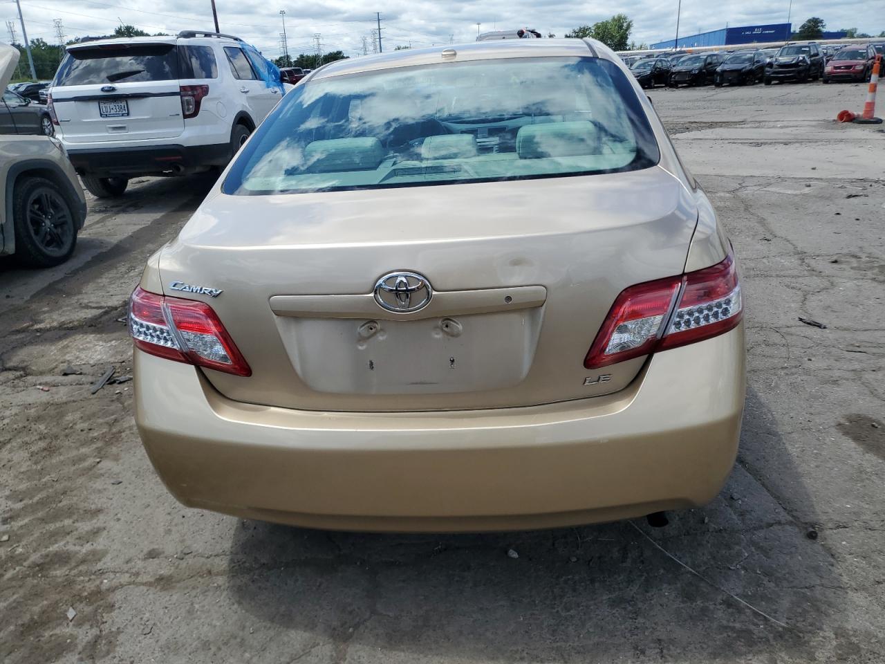 2011 Toyota Camry Base VIN: 4T1BF3EK7BU715903 Lot: 65385225