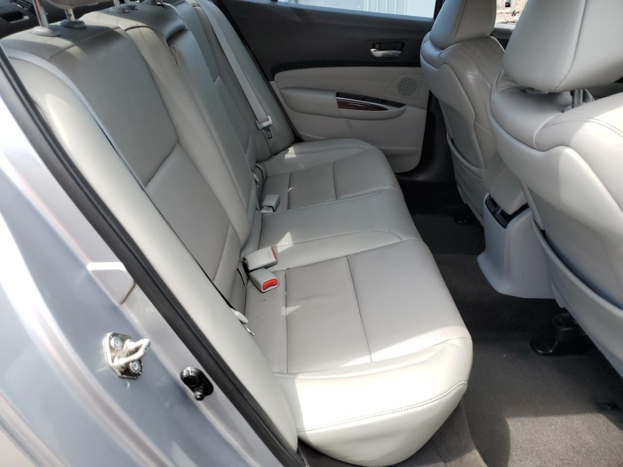 2017 Acura Tlx Advance VIN: 19UUB2F75HA003284 Lot: 63020785
