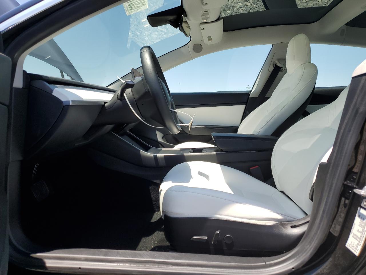 2020 Tesla Model 3 VIN: 5YJ3E1EB3LF742123 Lot: 63014295