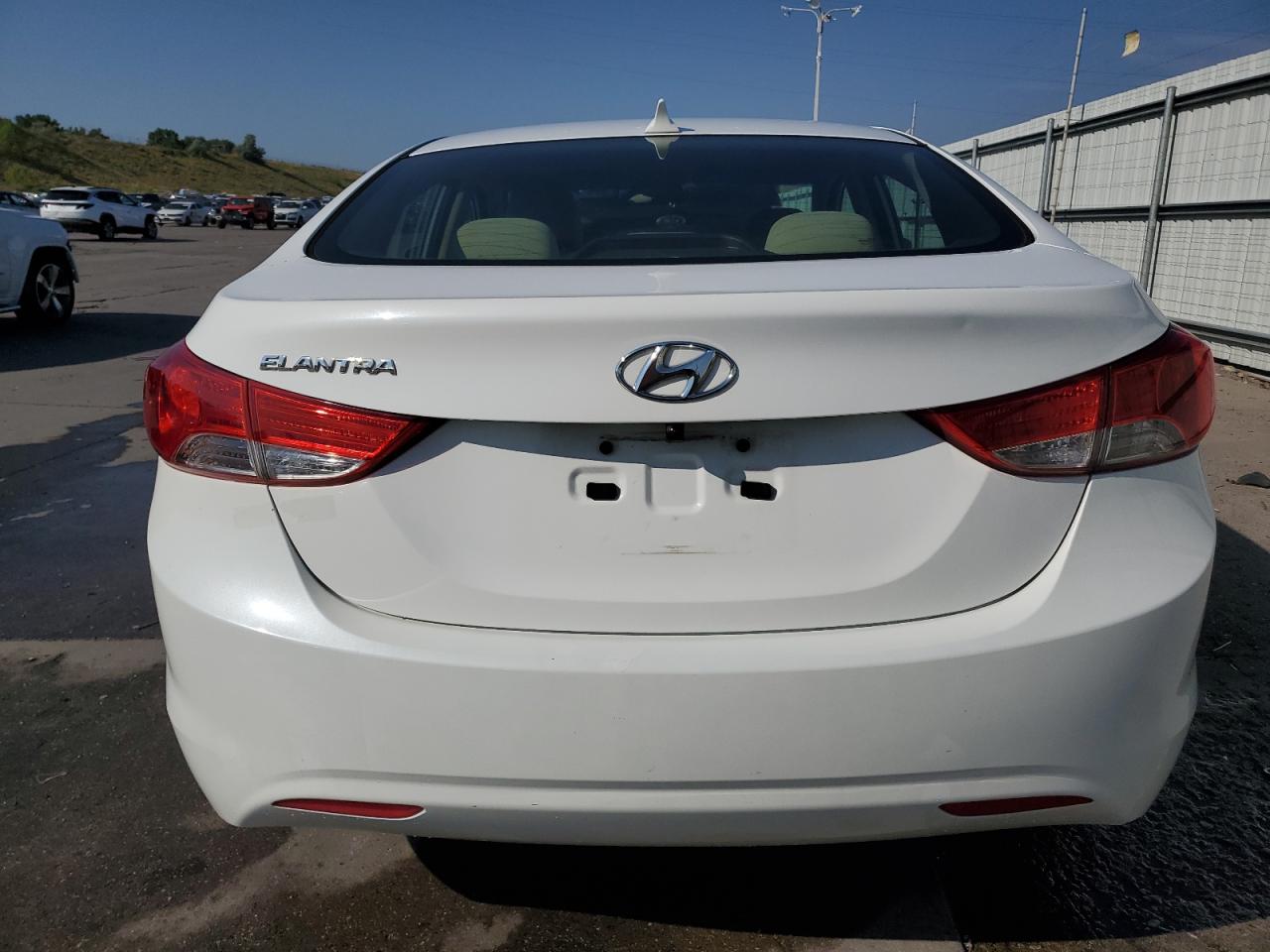 2012 Hyundai Elantra Gls VIN: 5NPDH4AE9CH127364 Lot: 65050105