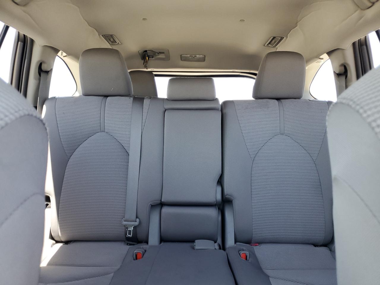2021 Toyota Highlander L VIN: 5TDZZRAH0MS522393 Lot: 64006205