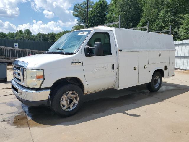 2008 Ford Econoline E350 Super Duty Cutaway Van