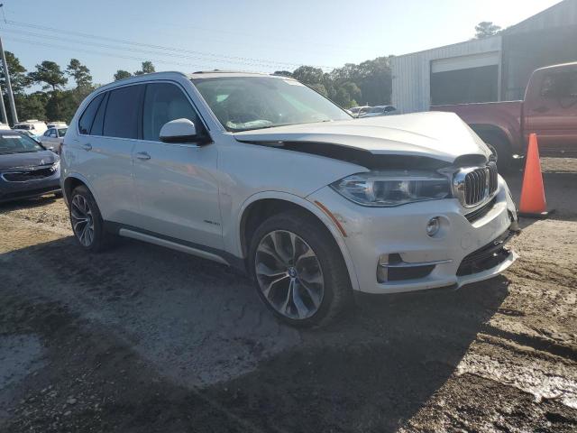 Паркетники BMW X5 2015 Белый