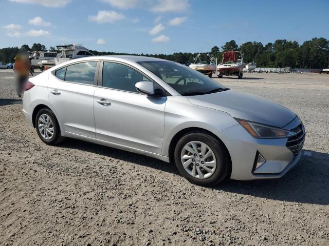  HYUNDAI ELANTRA 2019 Серебристый