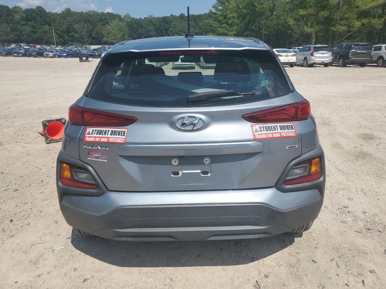 km8k1caa5mu647048 KM8K1CAA5MU647048 2021 Hyundai Kona Se