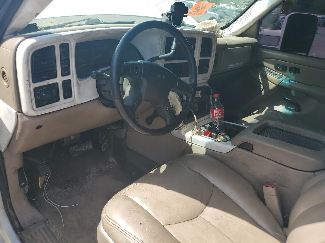 2005 GMC Sierra K2500 Heavy Duty VIN: 1GTHK23235F860260 Lot: 63825875