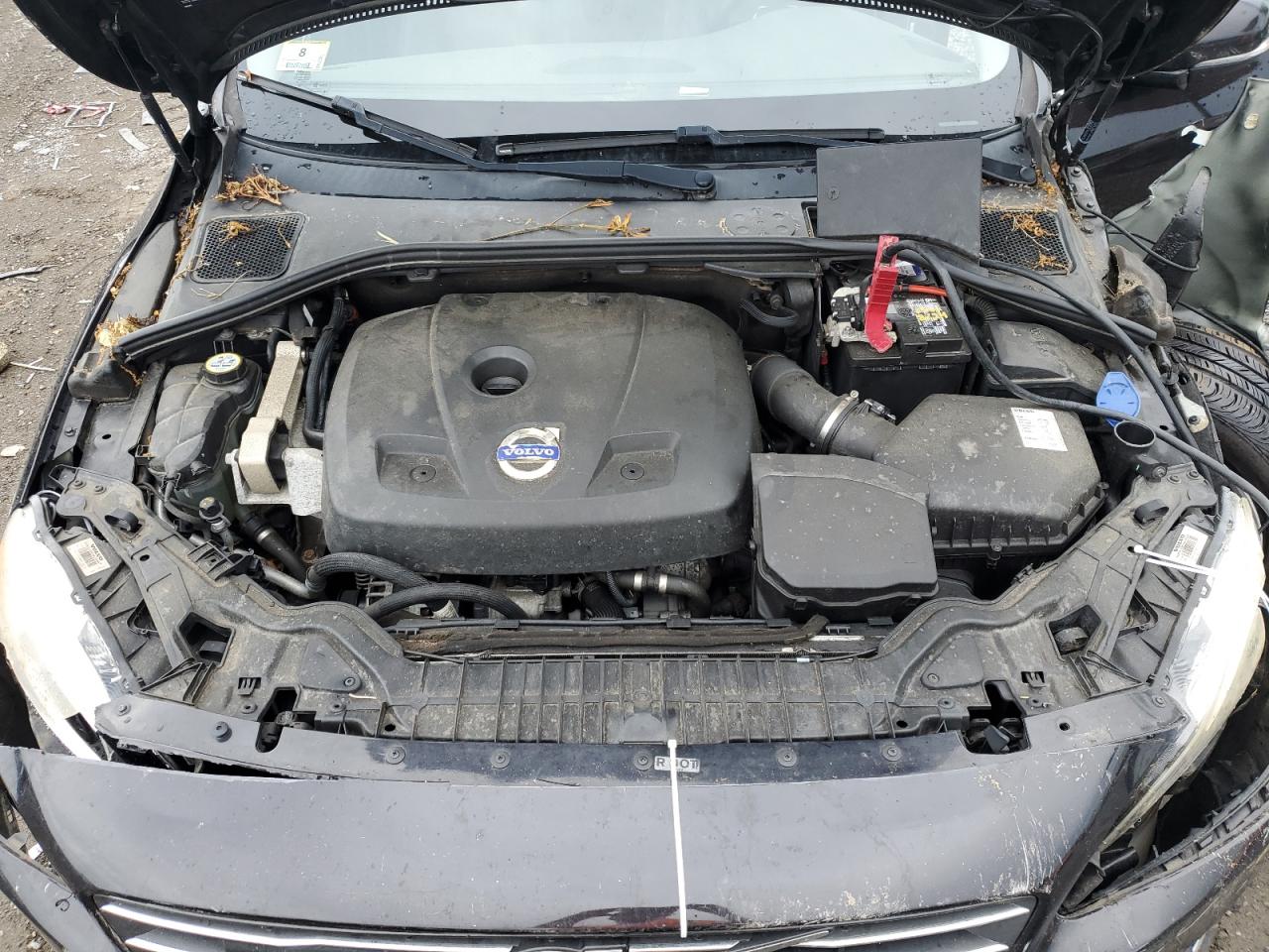 2015 Volvo V60 Platinum VIN: YV140MED5F1205492 Lot: 63046635