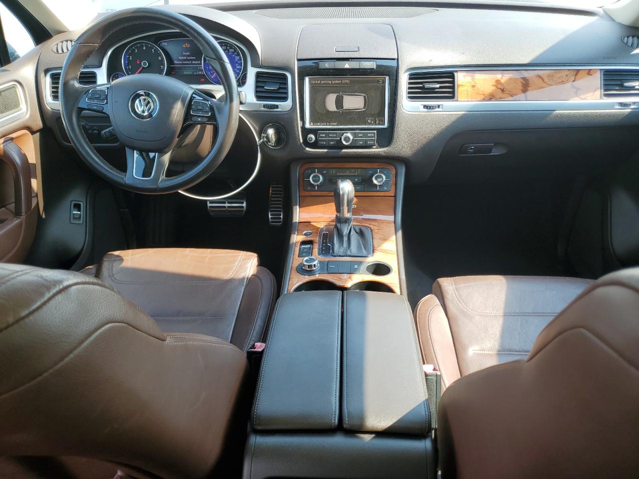 2011 Volkswagen Touareg Hybrid VIN: WVGFG9BPXBD004780 Lot: 64744175