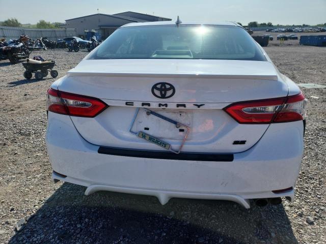  TOYOTA CAMRY 2019 Biały