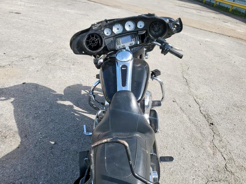 2016 HARLEY-DAVIDSON FLHX STREET GLIDE  