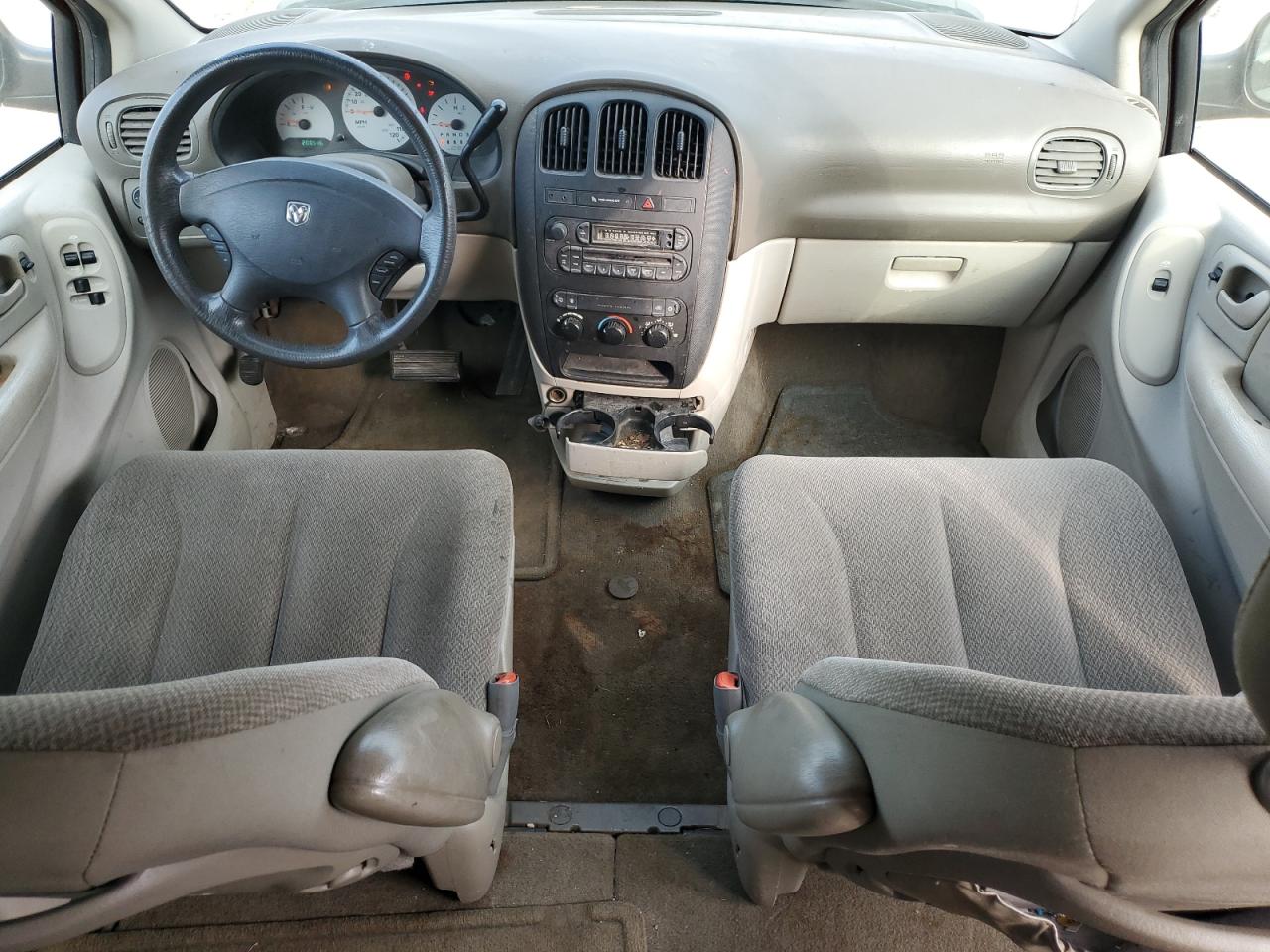2005 Dodge Grand Caravan Se VIN: 2D4GP24R35R296131 Lot: 61439985