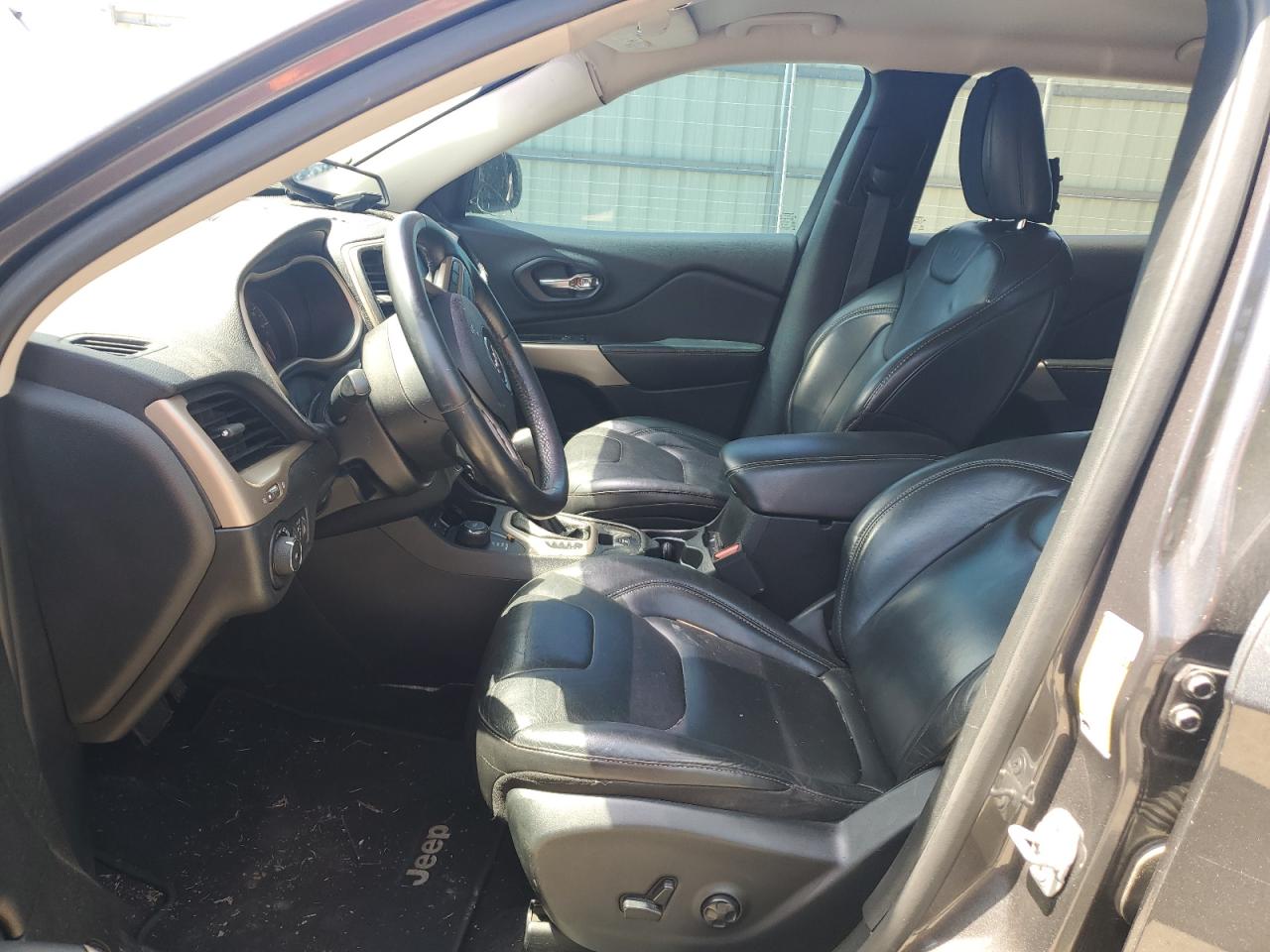 2017 Jeep Cherokee Limited VIN: 1C4PJMDS9HW654194 Lot: 65279835