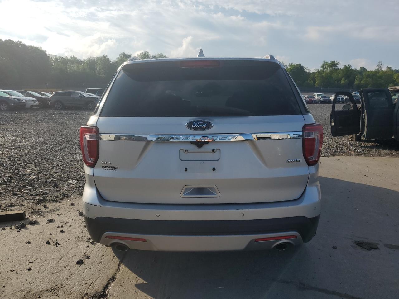2017 Ford Explorer Xlt VIN: 1FM5K8D84HGC98601 Lot: 63190465