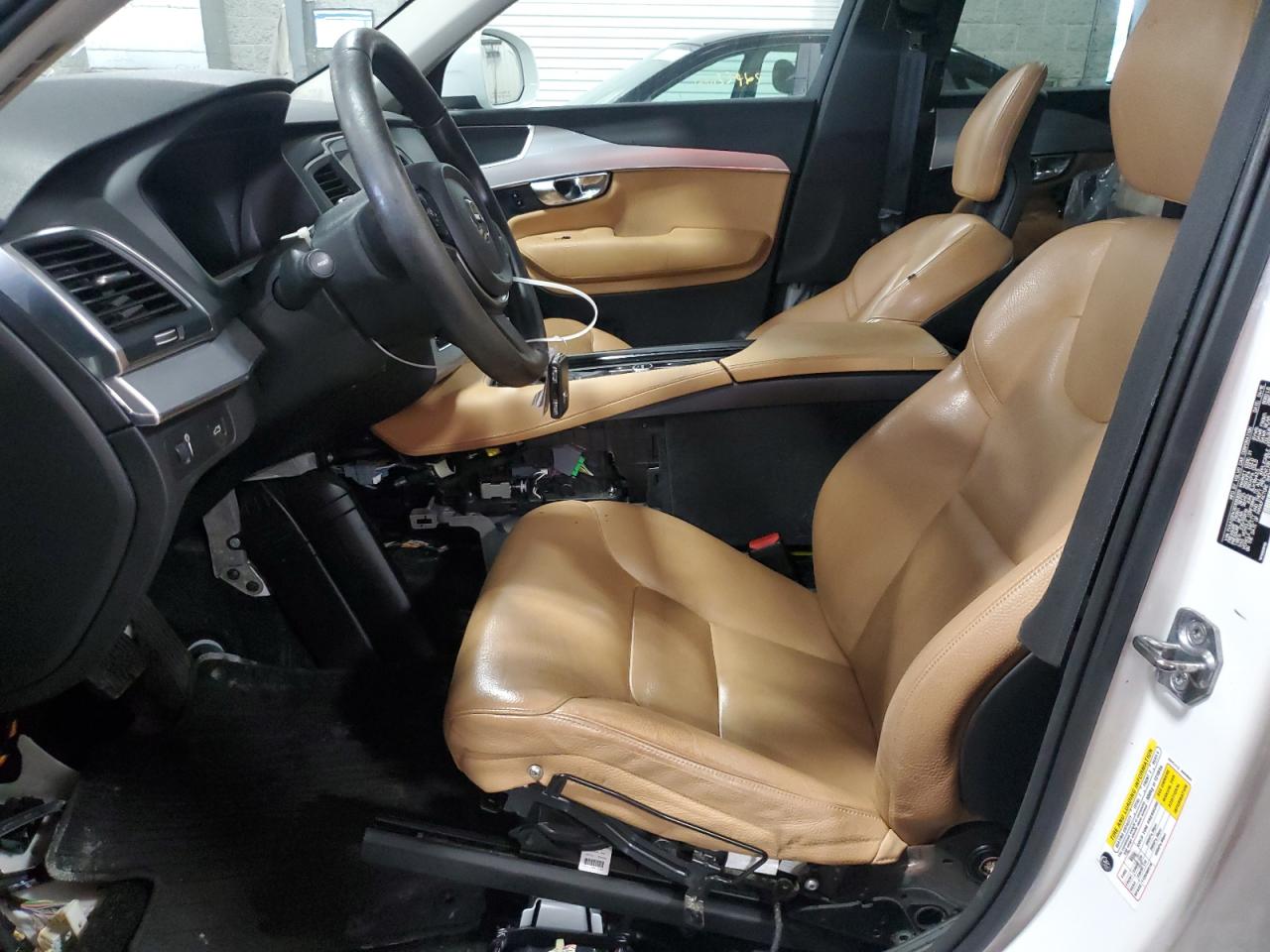 2016 Volvo Xc90 T6 VIN: YV4A22PKXG1093029 Lot: 64552155