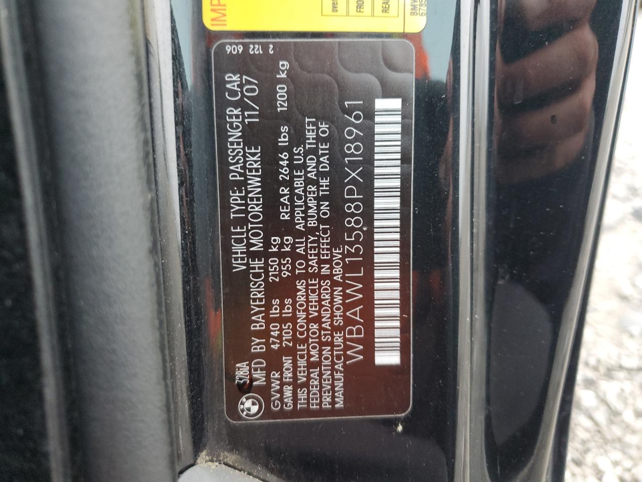 2008 BMW 328 I VIN: WBAWL13588PX18961 Lot: 63000145