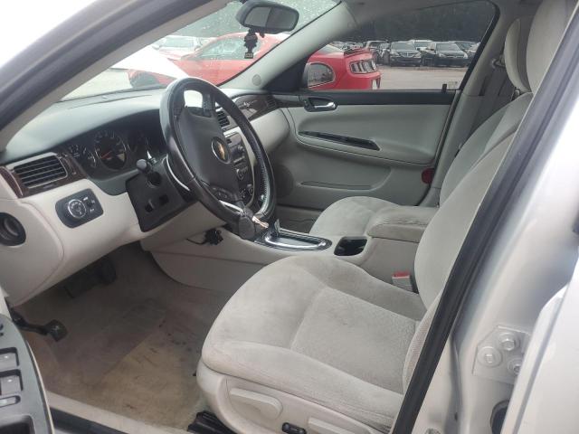 Sedans CHEVROLET IMPALA 2014 Srebrny