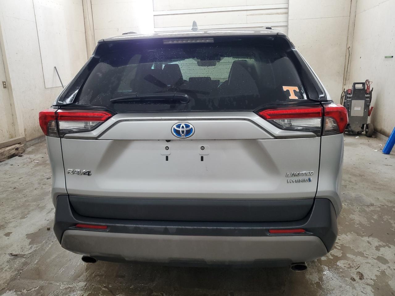 2020 Toyota Rav4 Limited VIN: 2T3DWRFV7LW093848 Lot: 65265685