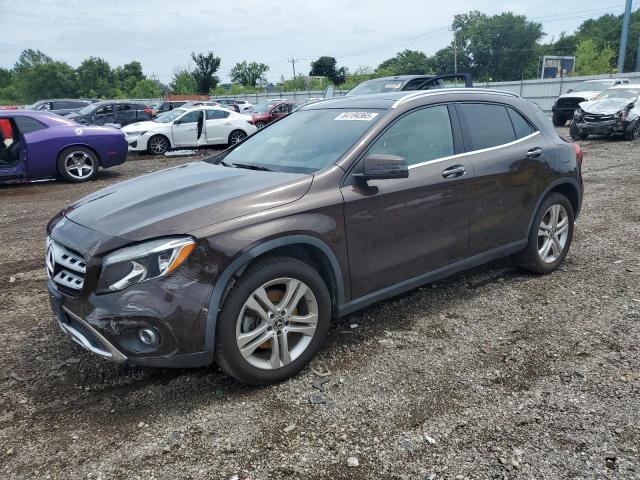  MERCEDES-BENZ GLA-CLASS 2018 Brązowy